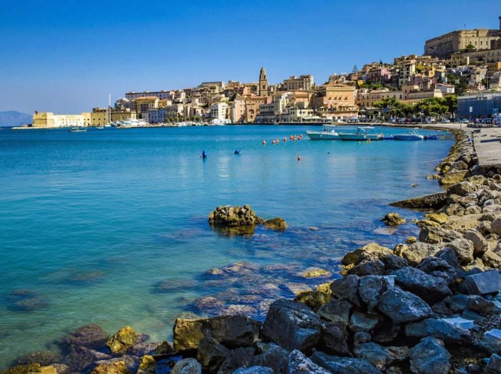 Riviera di Ulisse e Isola di Ponza