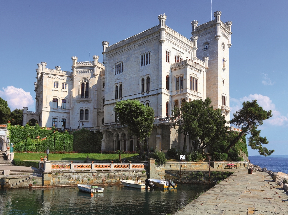 Trieste, tra mare e castelli: Miramare e Duino